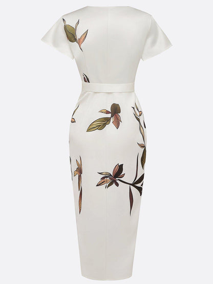 Women's Fit And Flare Dress Defined Waistline