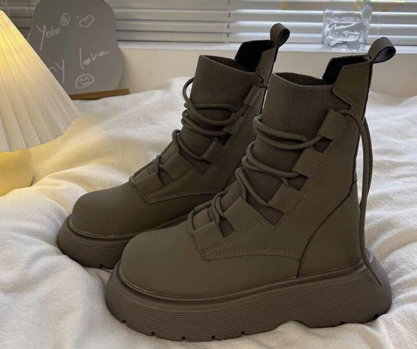 Stylish Insulated Snow Boots