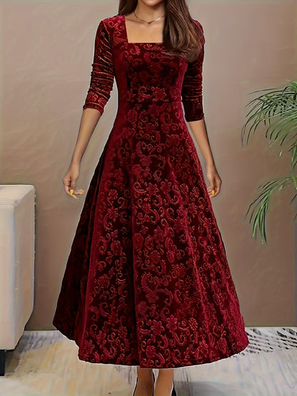 Warm Women's Long Sleeve Winter Maxi Dress - VibreMode