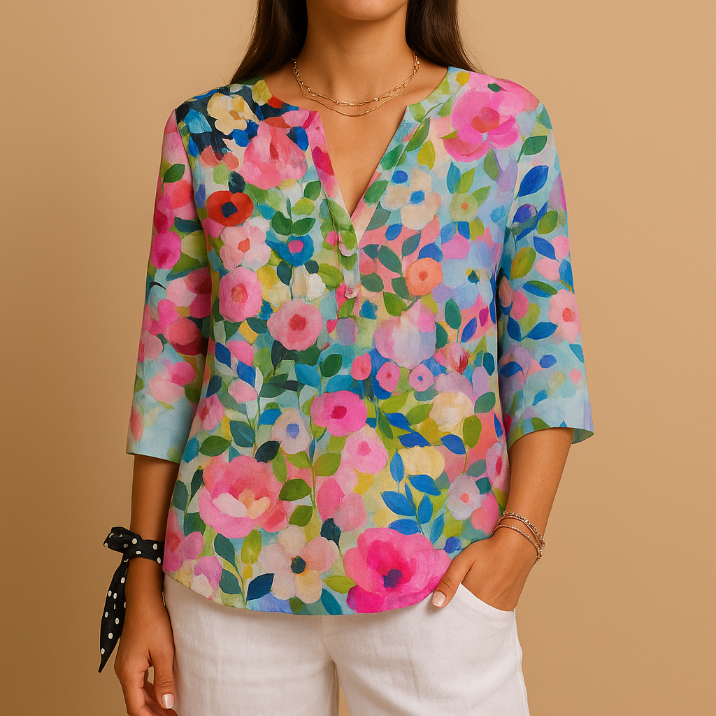 Floral button-up blouse for women with a relaxed fit and classic collar, suitable for summer wear, casual outfits, and stylish occasions.