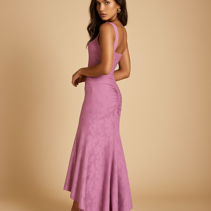 Women’s floral midi dress with lightweight fabric and flowing silhouette, perfect for brunches, garden parties, casual outings, and summer evenings.