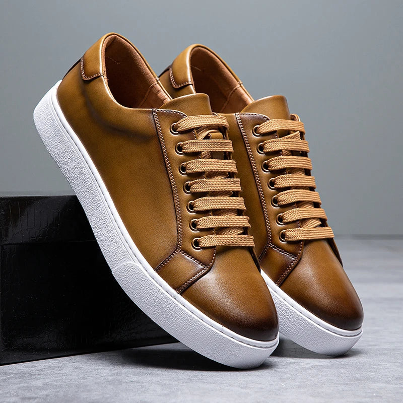 Forrest Men's Orthopedic Lace-Up Sneakers - VibreMode