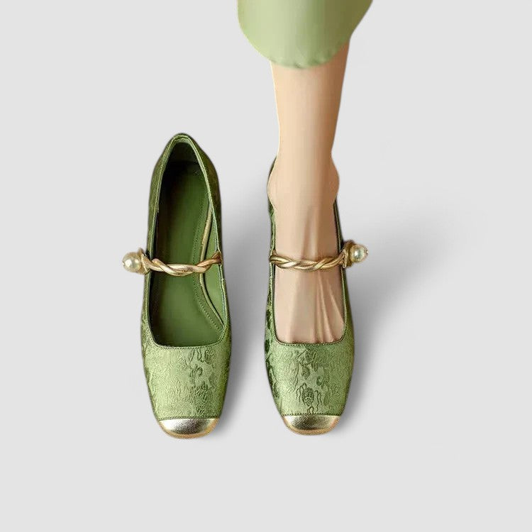 Elegant Ladies Buckle Low Heel Sandals