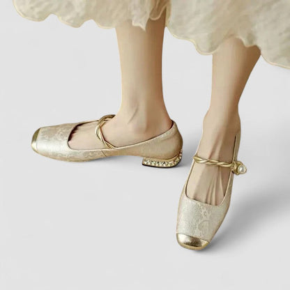 Elegant Ladies Buckle Low Heel Sandals