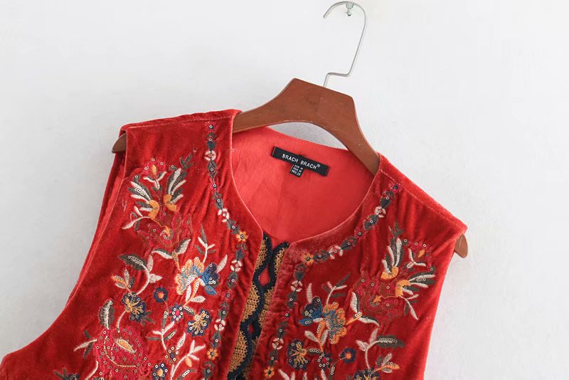 Elegant Floral Quilted Vest