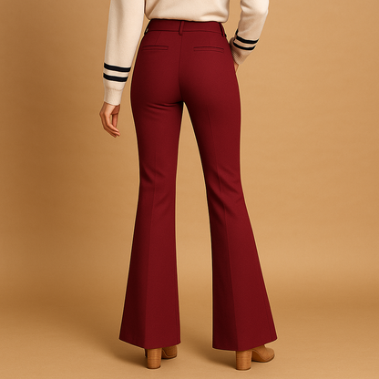 Women’s high waist flared trousers with an elegant silhouette and wide leg design, suitable for office outfits, casual looks, and modern everyday style.