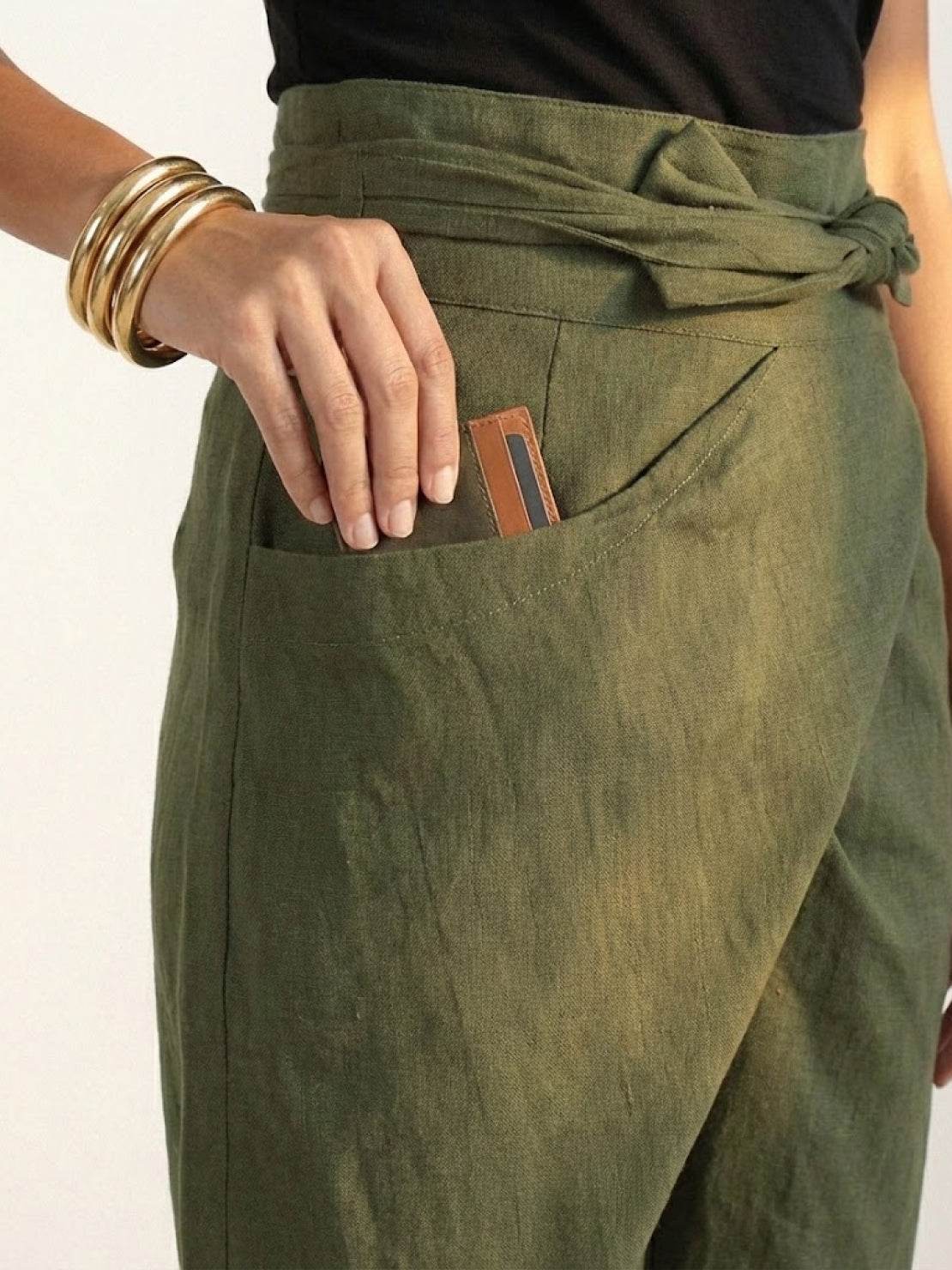 Fitted High Waist Slim Crop Pants for Women