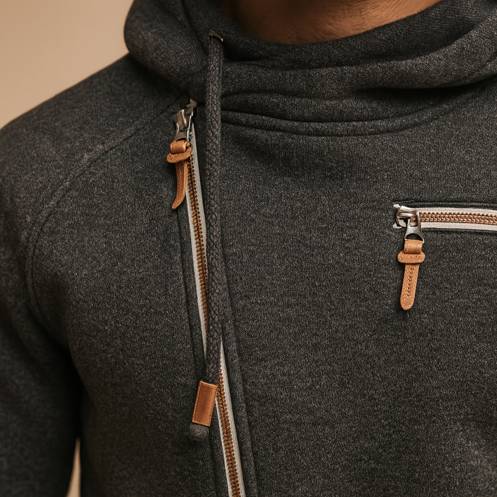 Warm hooded zip vest for men with practical pockets and a modern design, ideal for casual and semi-formal wear in autumn and winter.