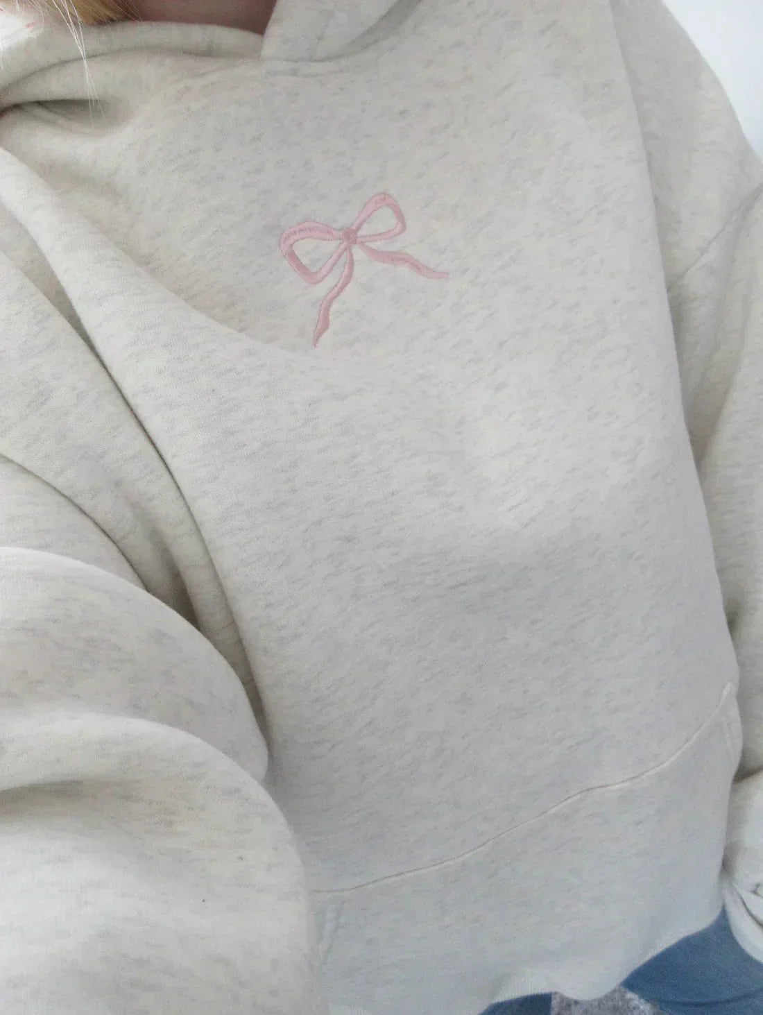 Fashionable Hoodie with Chic Bow Accent - VibreMode
