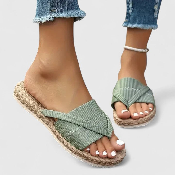 Gisandra Comfortable Summer Sandals - VibreMode
