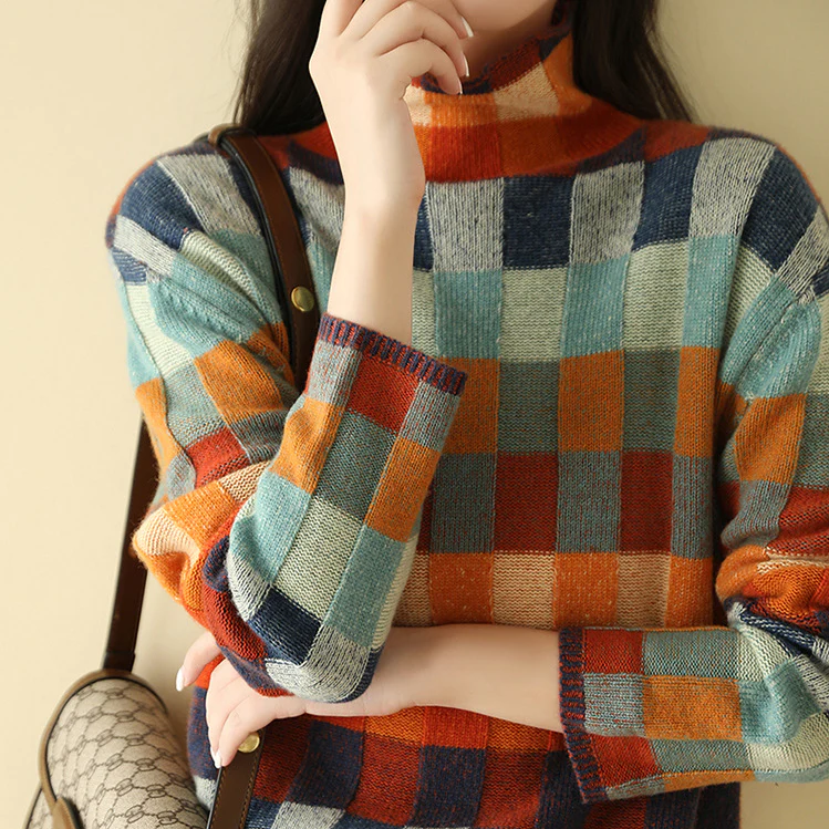 Cozy Ladies Plaid Crew Neck Sweater