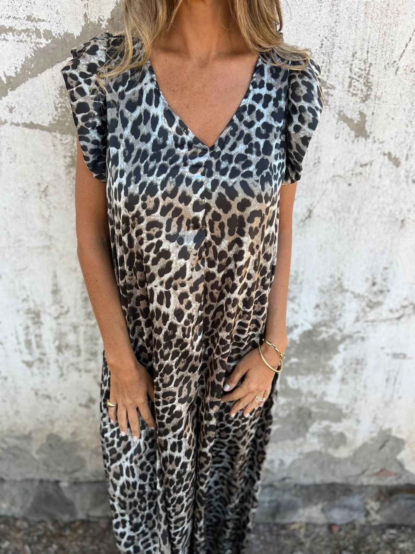 Elegant Leopard Maxi Dress