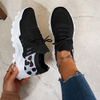 Women's Thick Knit Athletic Shoes