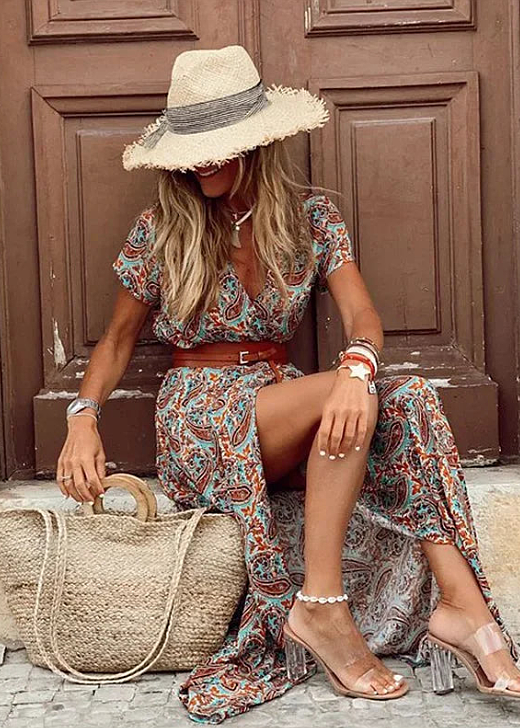 Flowy Chic Maxi Dress With Belt Included