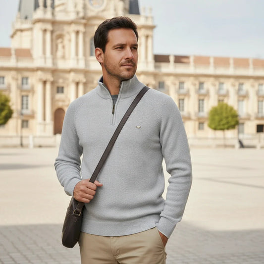 Men's Crew Neck Wool Pullover Sweater - VibreMode
