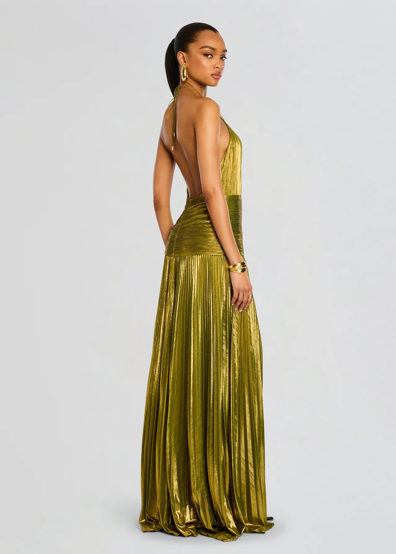 Elegant Maxi Dress with Sexy Cut and Premium Fabric