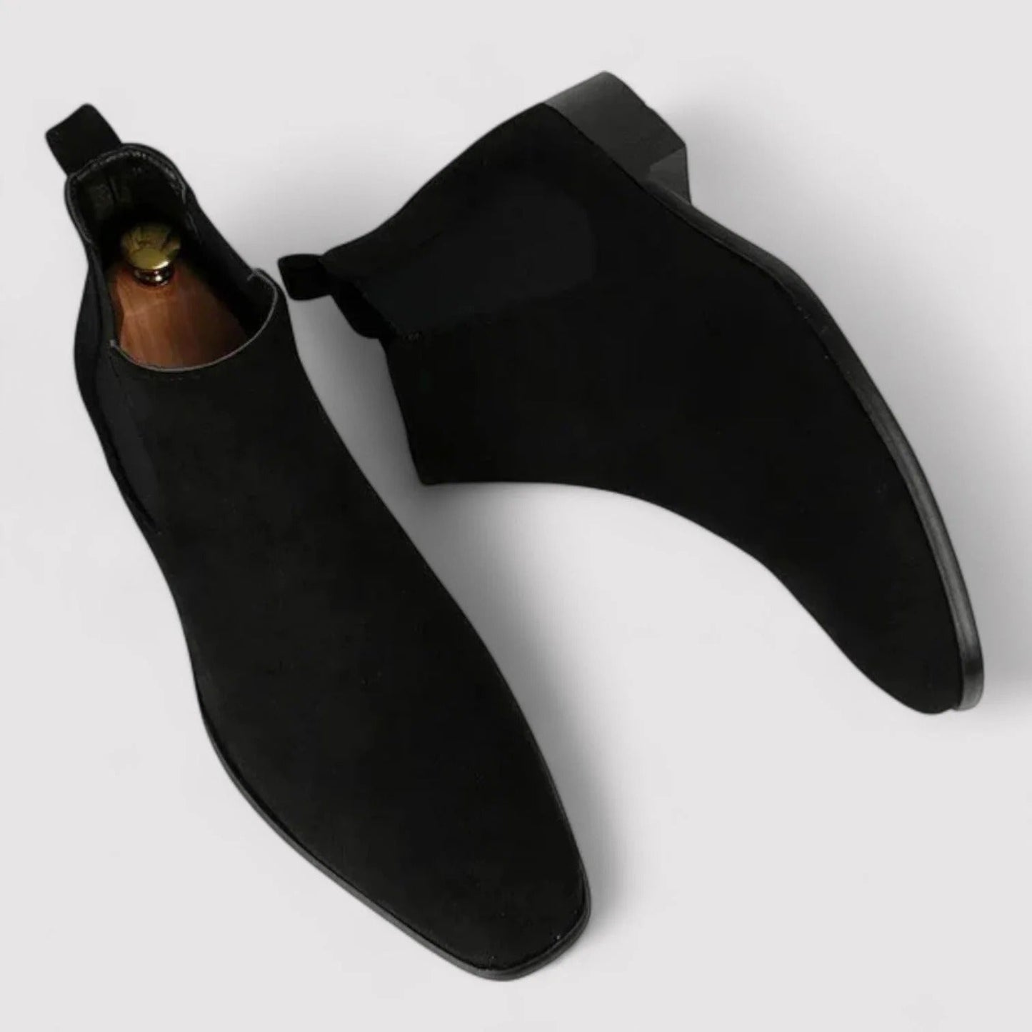 Maidenhead Women's Suede Chelsea Boots
