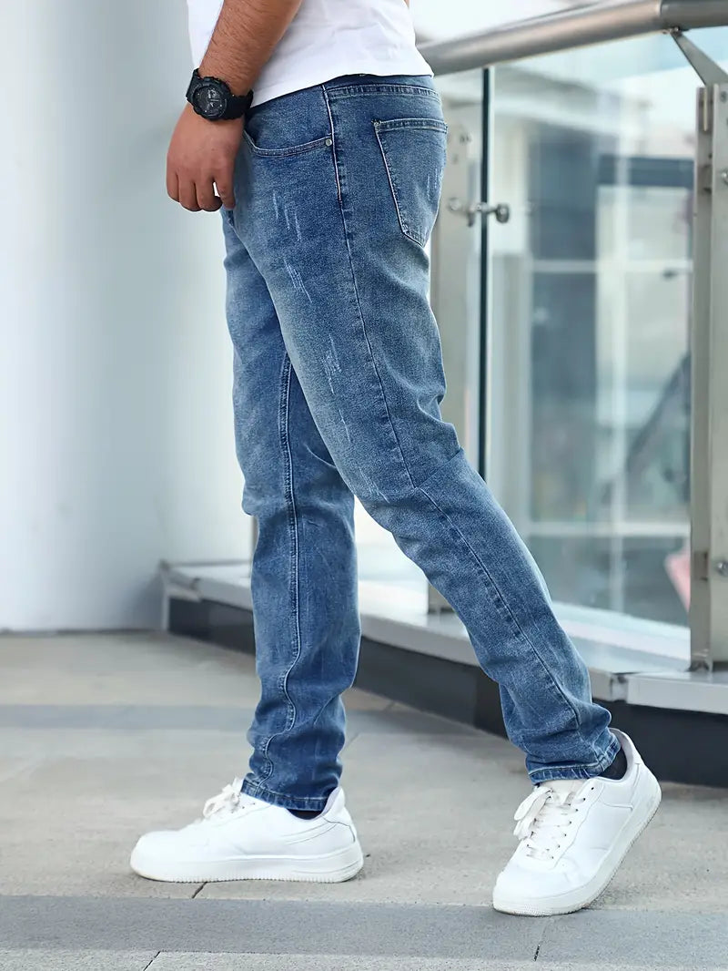 Men's Straight Leg Jeans With Pockets