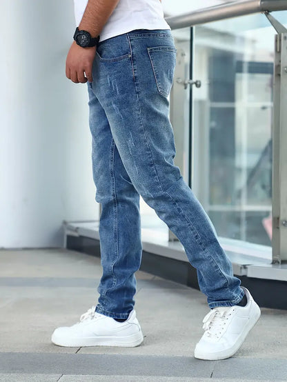 Men's Straight Leg Jeans With Pockets