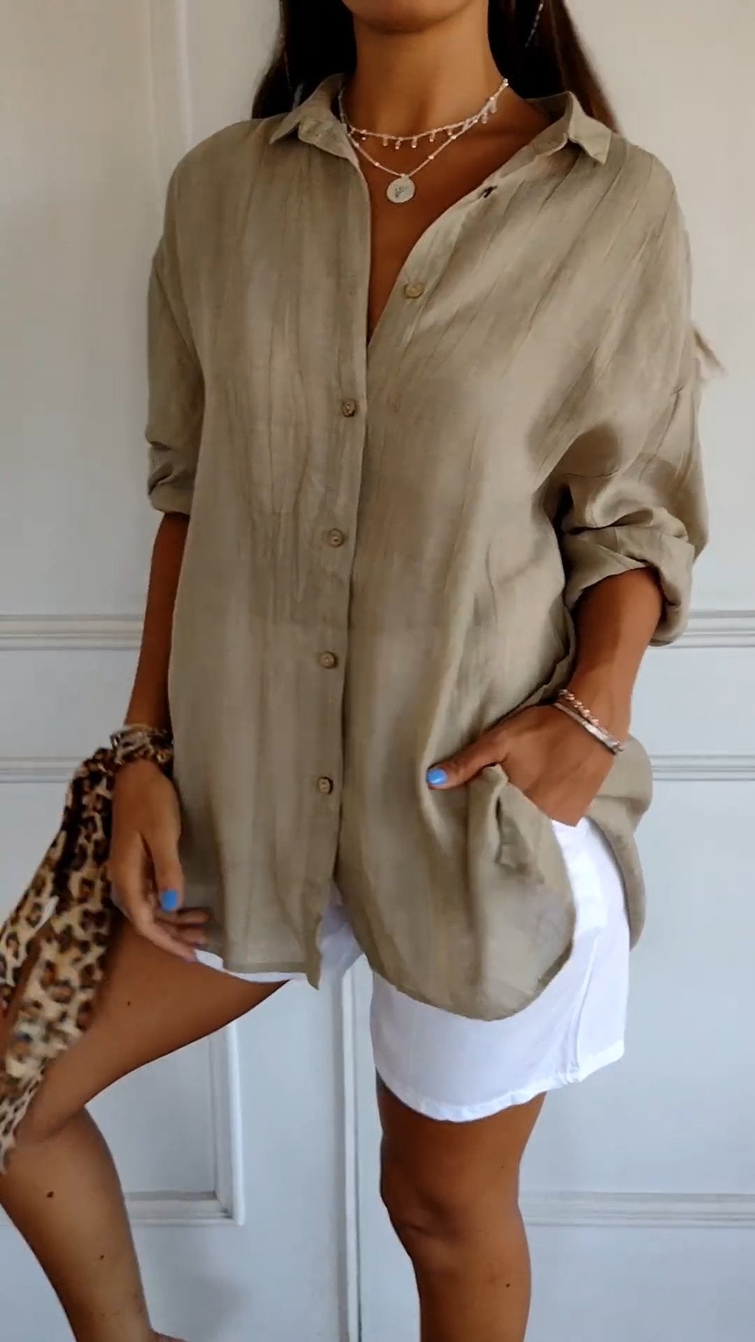 Relaxed Fit Women's Long Sleeve Button Down Shirt