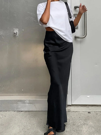 Women's High-Waisted Satin Skirt - VibreMode