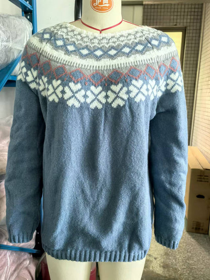 Warm Women's Cozy Patterned Crew Sweater