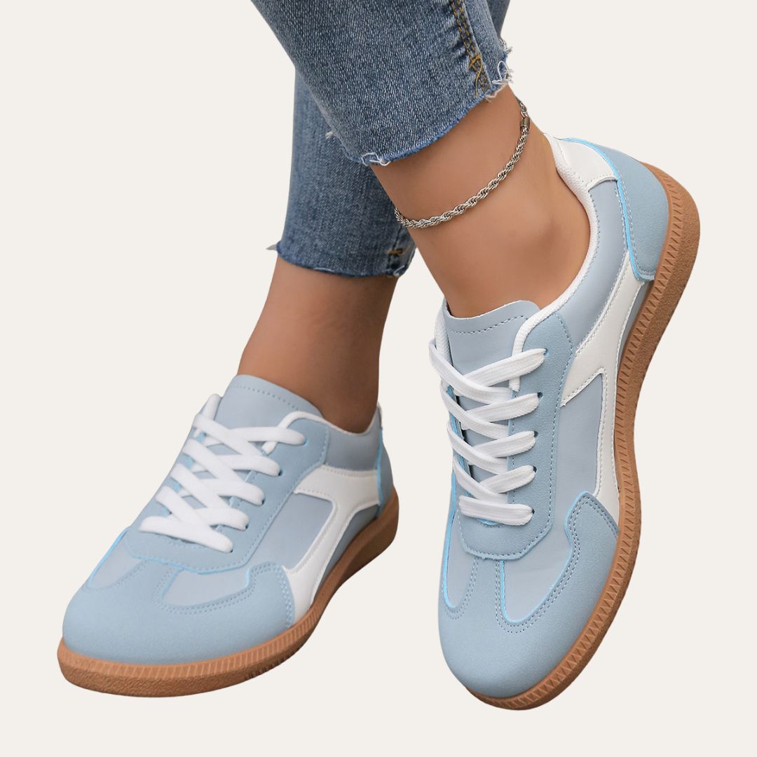 Fresh Women's Casual Lace Sneakers