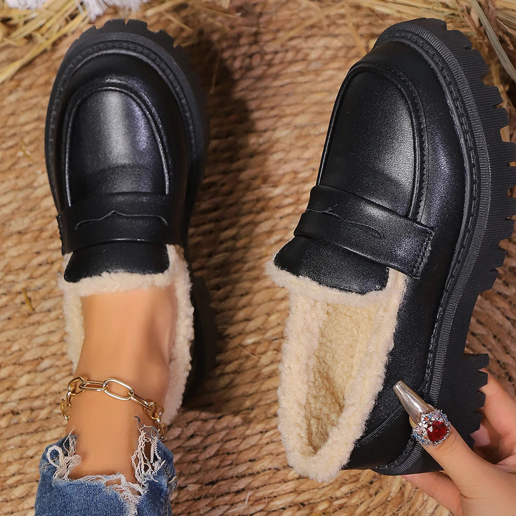 Women's Slip On Chunky Loafers - VibreMode