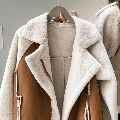 Image of Lila | Women's Oversized Sherpa Jacket