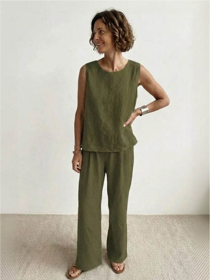 Women's Sleeveless Tank And Pants Set - VibreMode