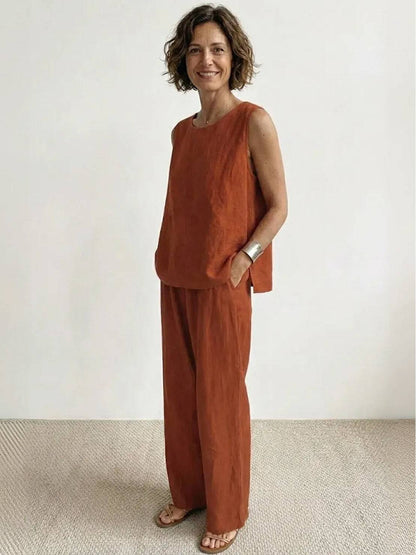 Women's Sleeveless Tank And Pants Set