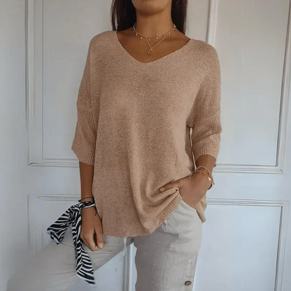 Women's V-Neck Knit Shirt Three-Quarter Sleeve Relaxed Fit