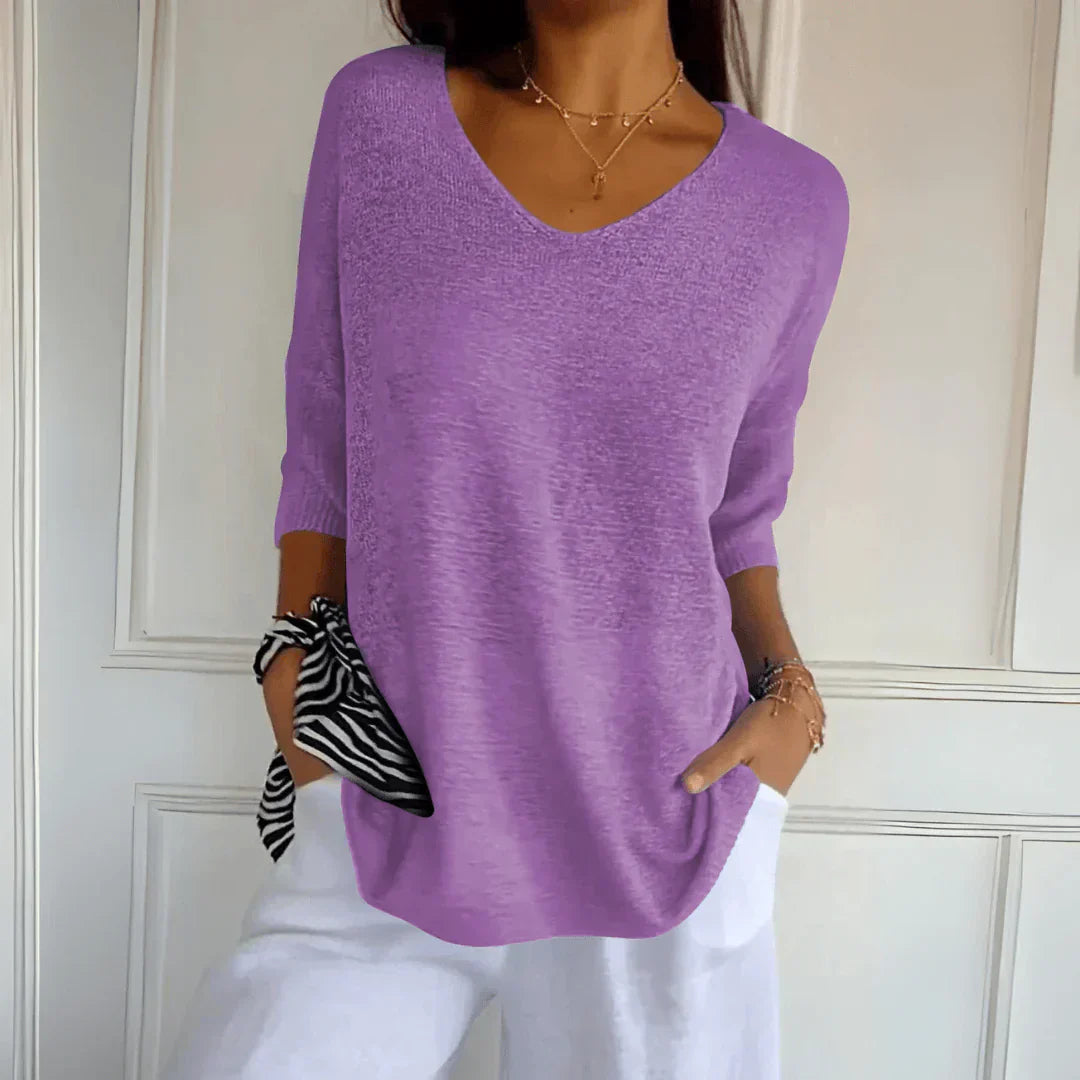 Women's V-Neck Knit Shirt Three-Quarter Sleeve Relaxed Fit