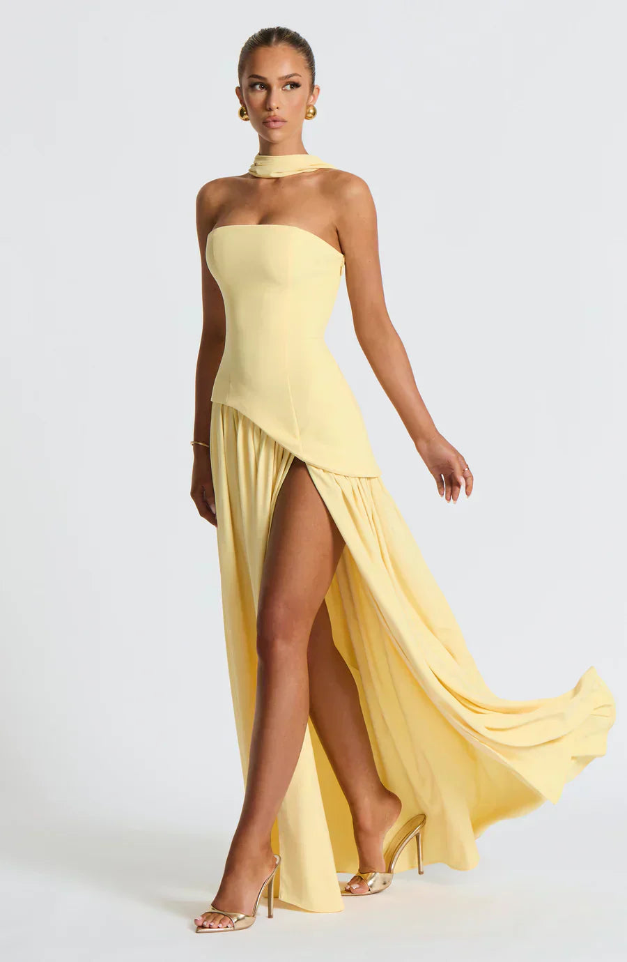 Elegant Ladies Long Formal Asymmetrical Dress - VibreMode