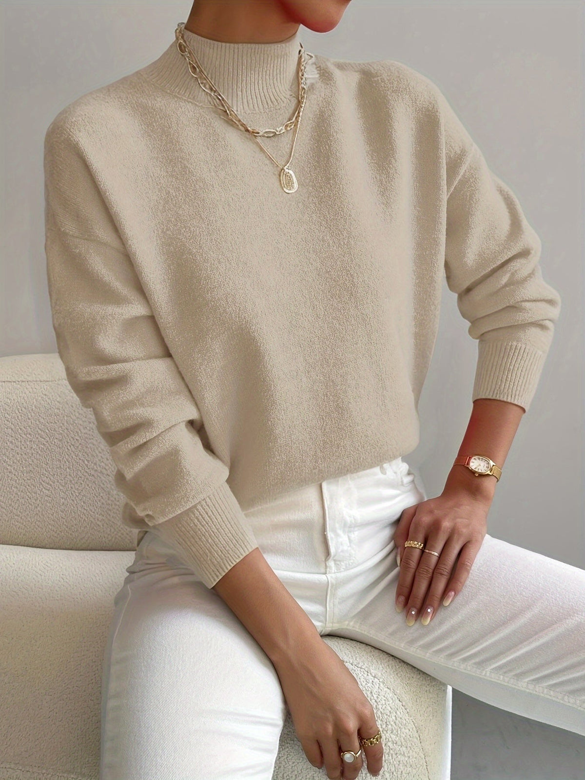 Cozy Women's Long Sleeve Crew Neck Sweater Top