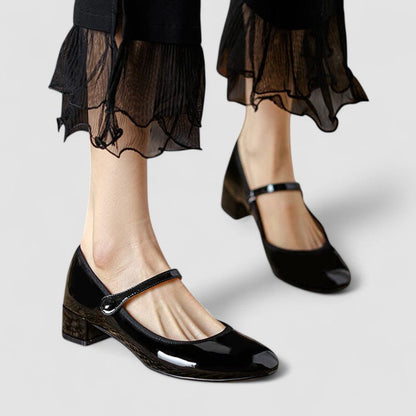 Women's Classic Elegant Shoes - VibreMode