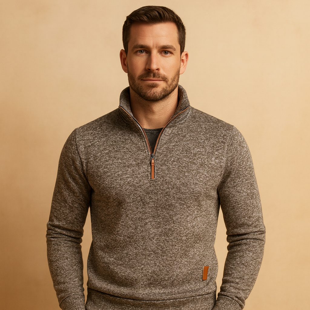 Men’s modern zip sweater with soft fabric and versatile design, suitable for casual and semi-formal outfits across multiple seasons.