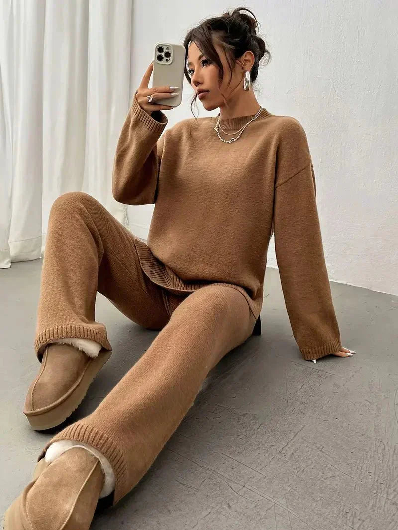 Soft Women's Casual Spring Lounge Set