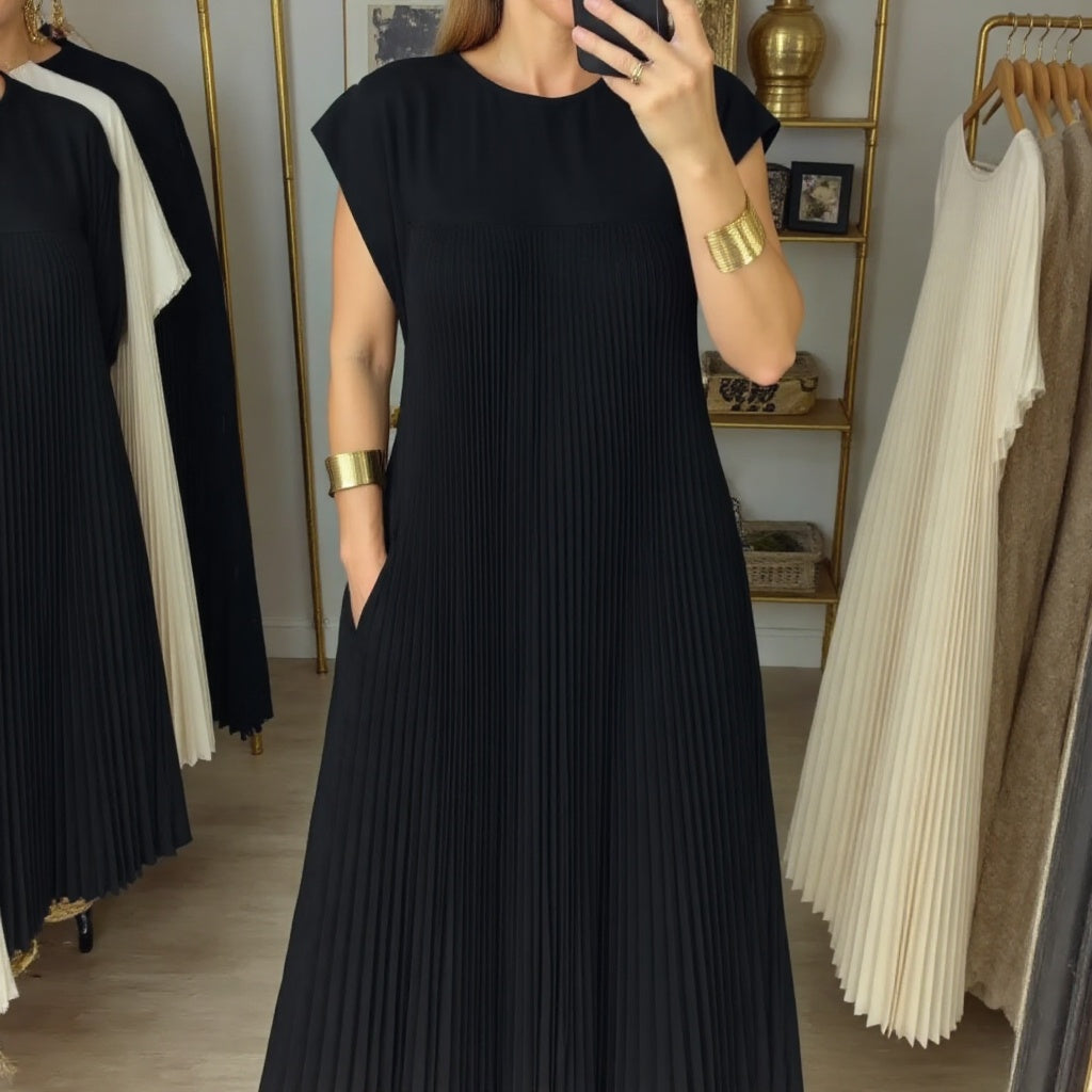 Elegant Ladies Long Pleated Evening Dress