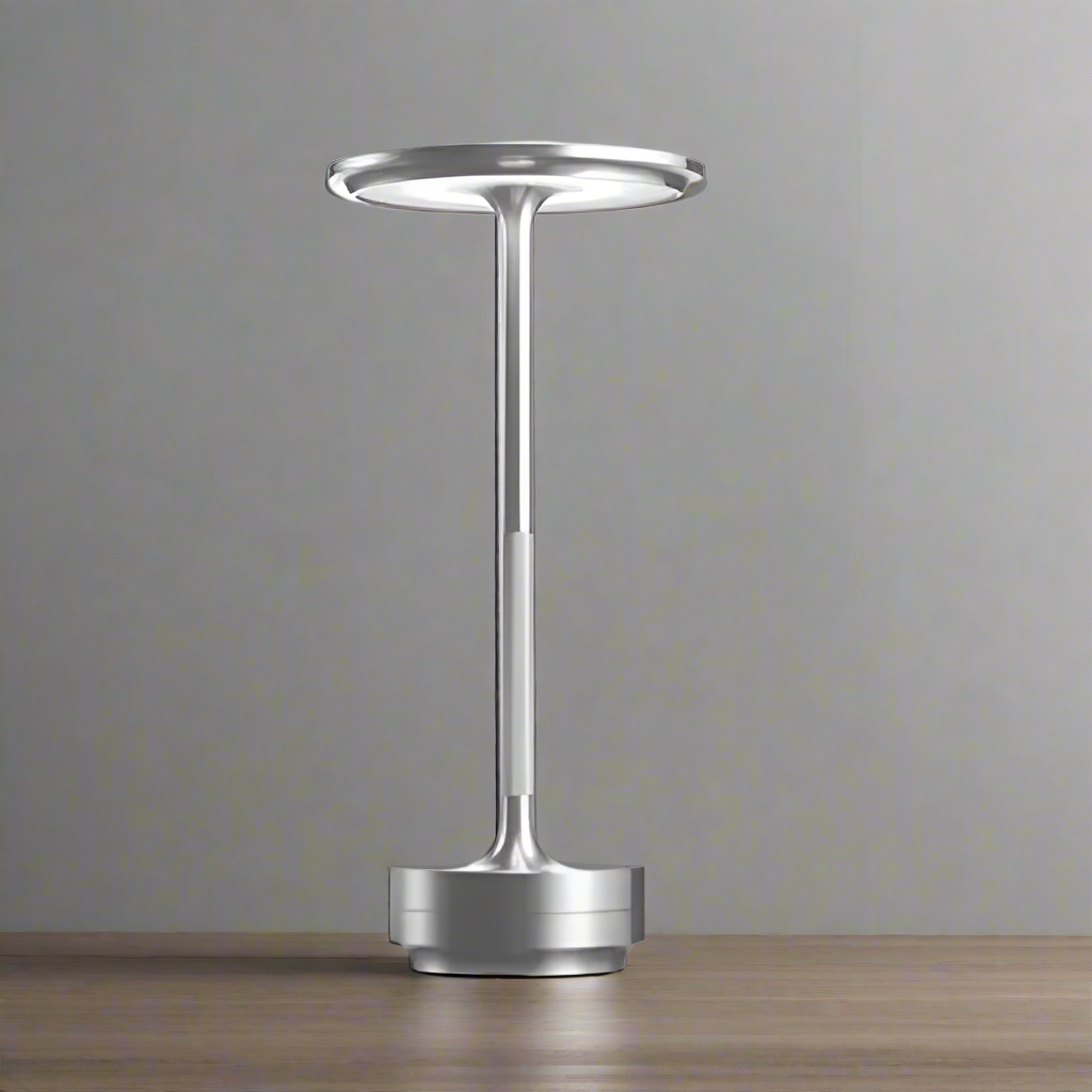 Wireless Table Lamp With Charging Station