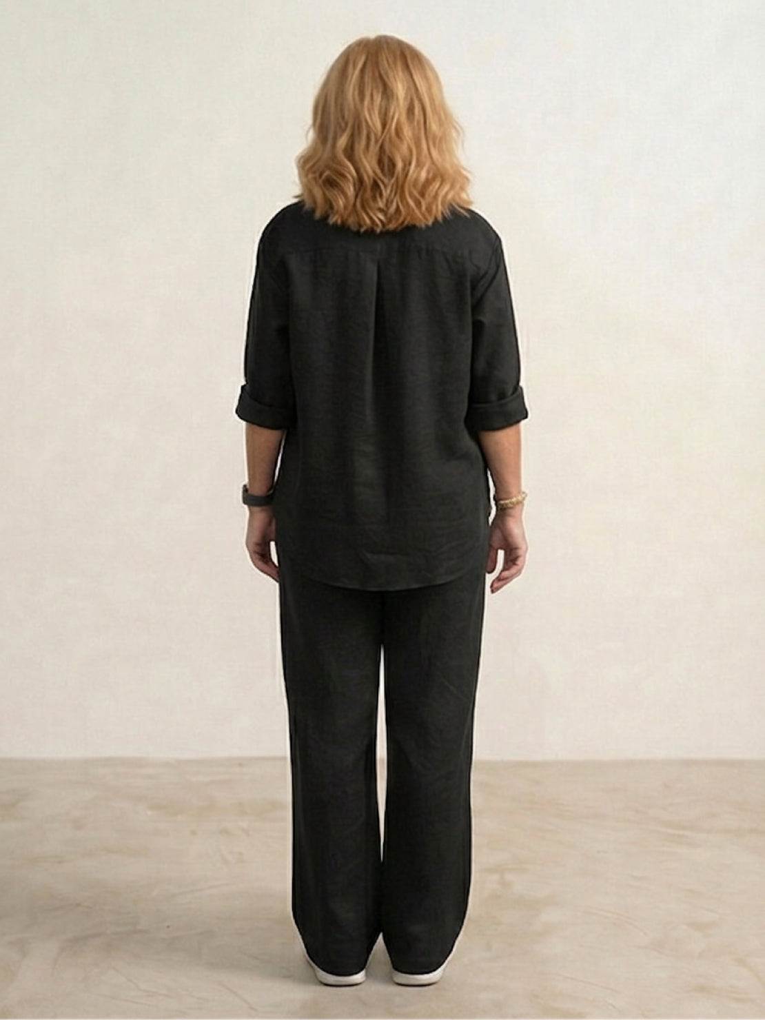 Vivian Women's Button-Down Shirt And Pants Set