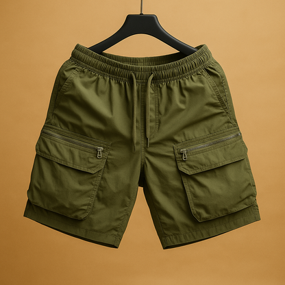 Men’s oversized cargo shorts with multiple pockets, designed for summer comfort, outdoor activities, and casual everyday wear.