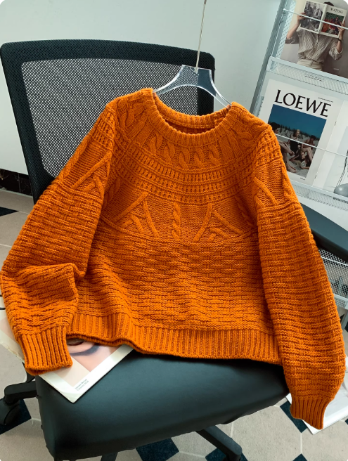 Women's Crewneck Pullover Sweater - VibreMode