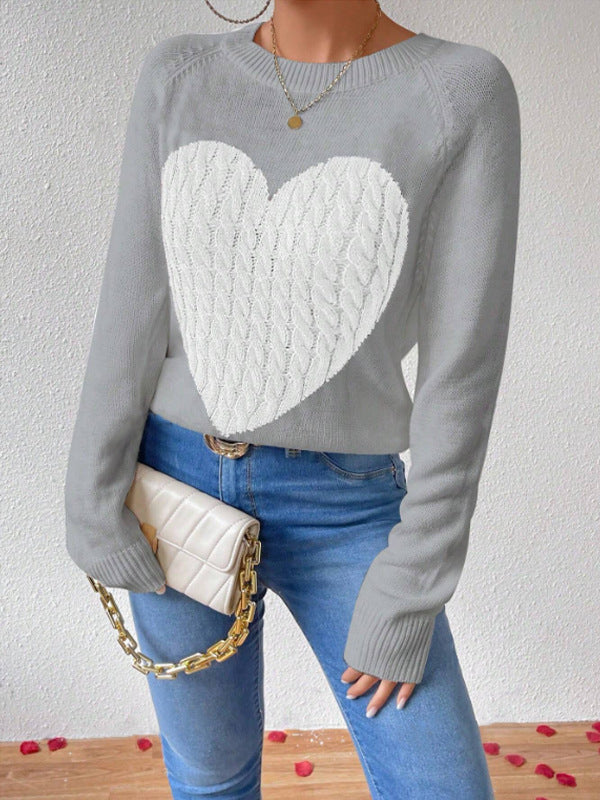 Women's Long Sleeve Heart Print Sweater - VibreMode