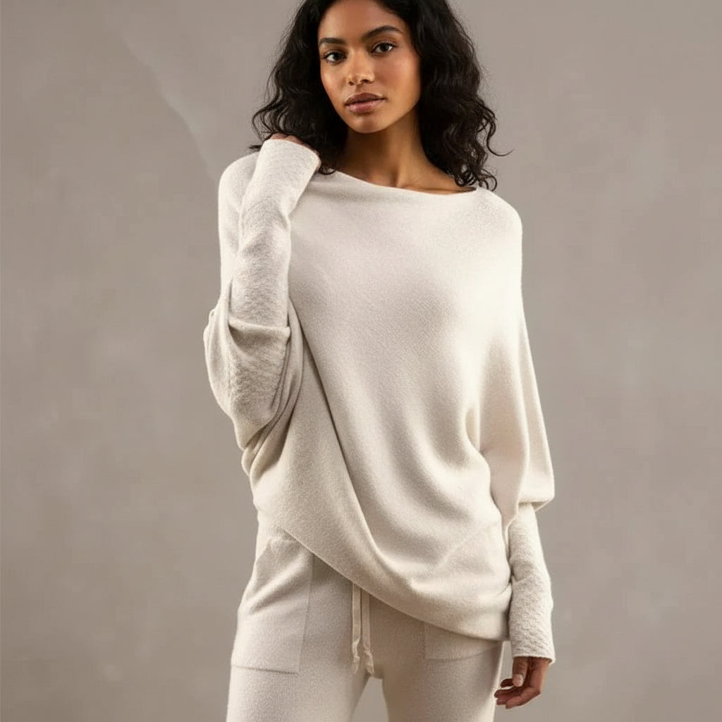 Women's Oversized Wide Neck Sweater - VibreMode