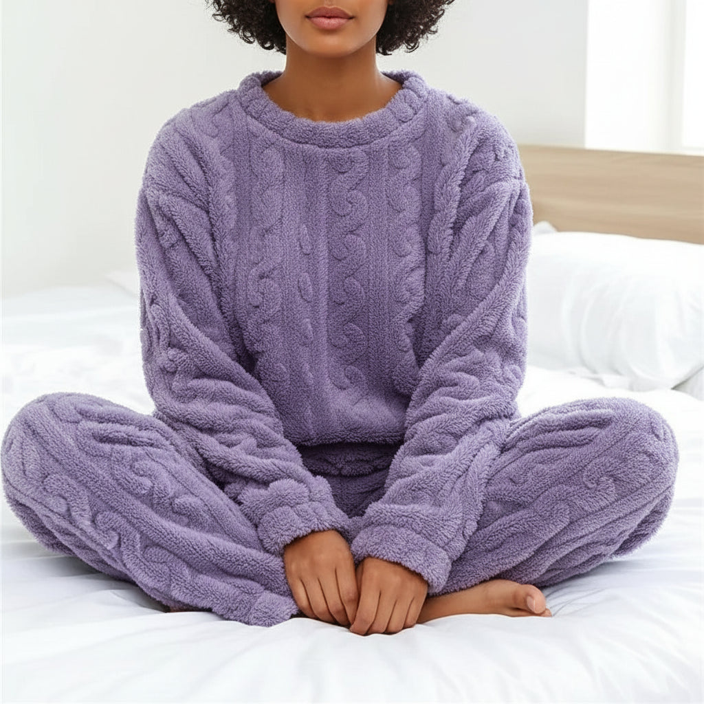 Cozy Women's Soft Pajama Set with Long Sleeves