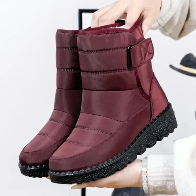 Waterproof Insulated Women's Boots - VibreMode