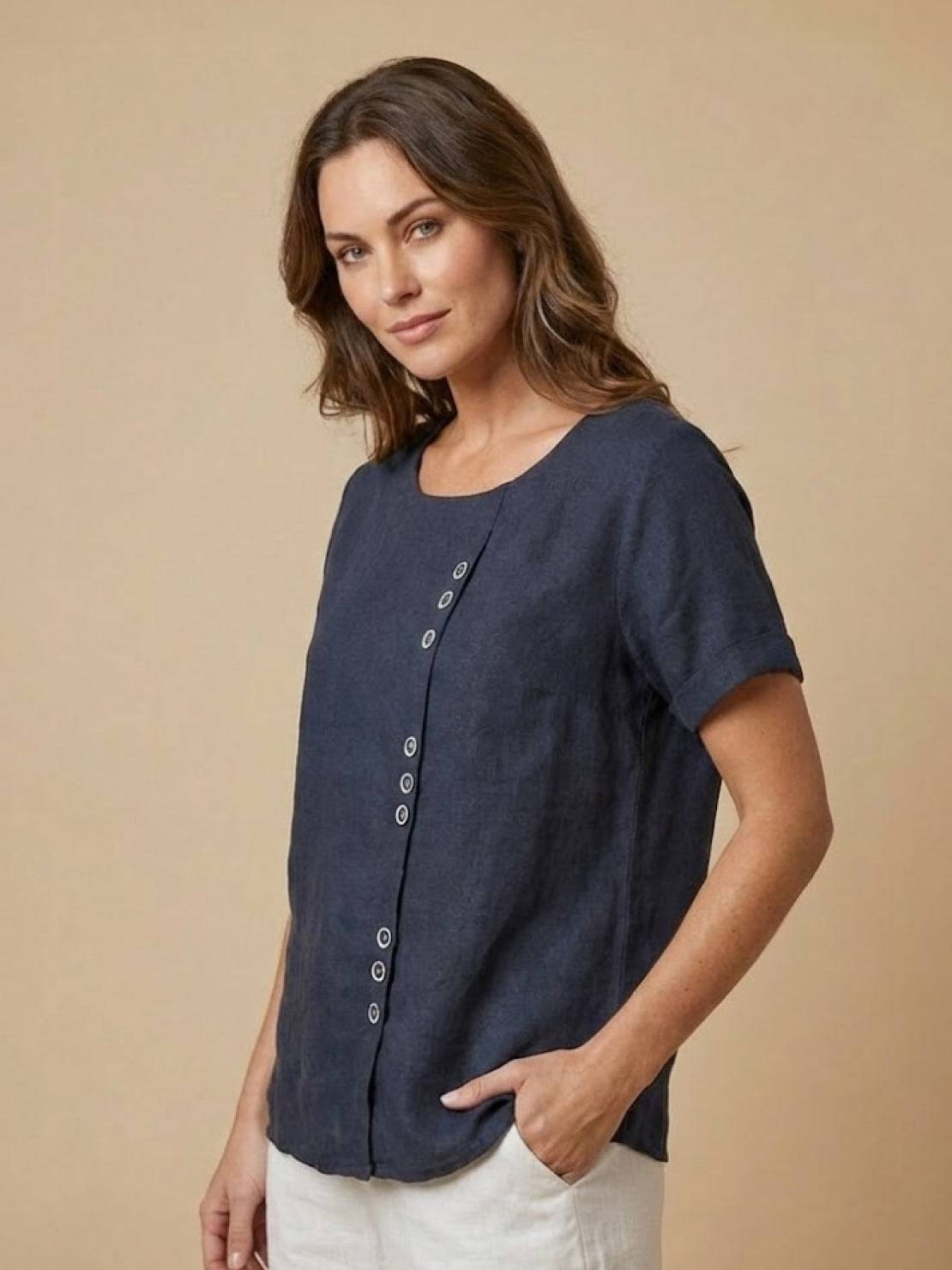 Relaxed Fit Women's Short Sleeve Blouse
