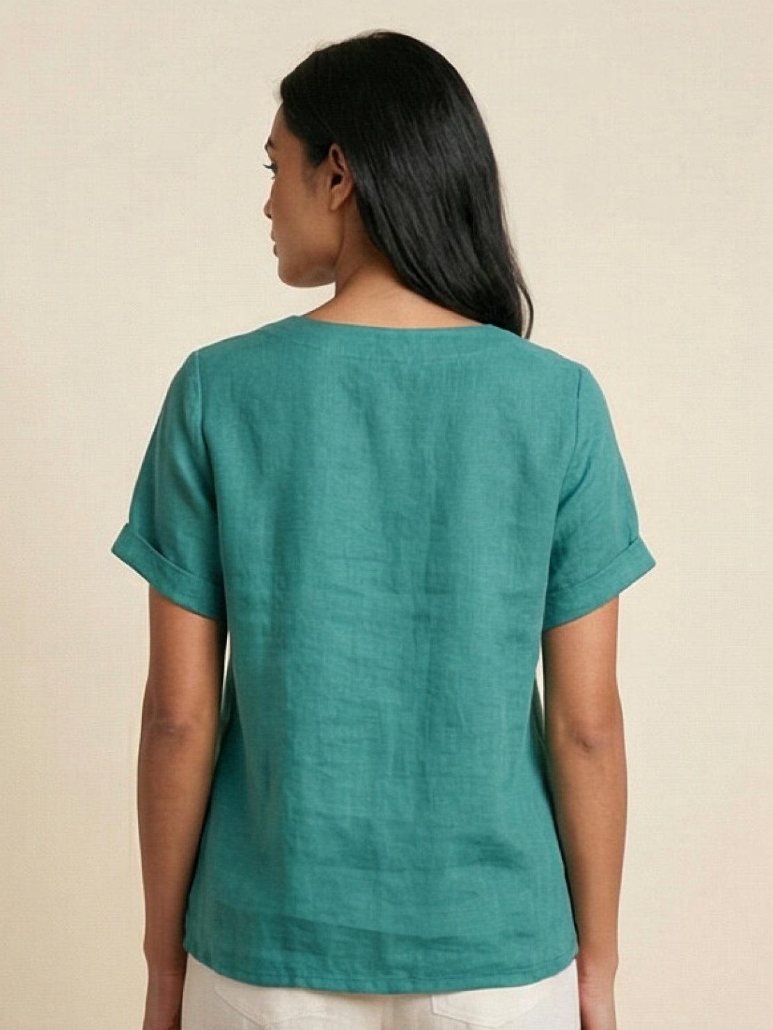 Relaxed Fit Women's Short Sleeve Blouse