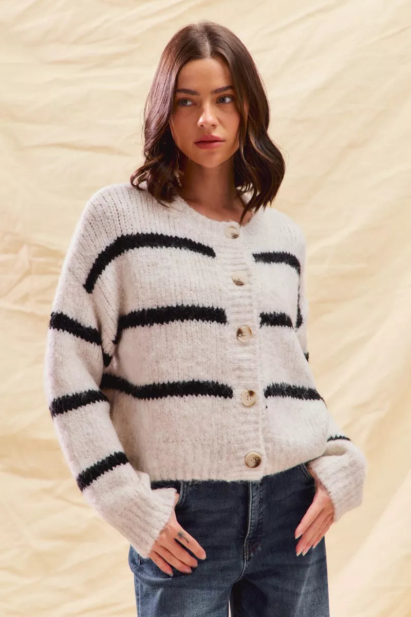 Women's Striped Cardigan Button Front - VibreMode